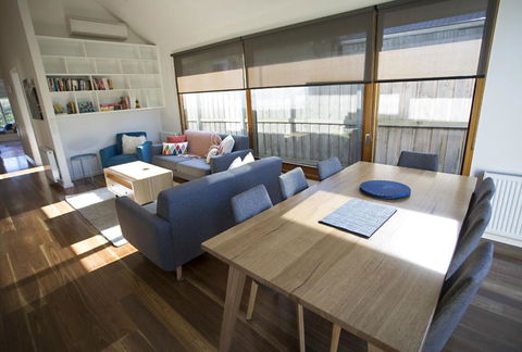 GALWAY COTTAGE - Kempsey Accommodation 6