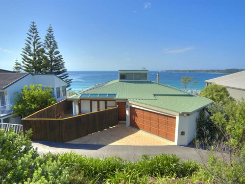 BEDARRA MOLLYMOOK BEACH - Kempsey Accommodation 2