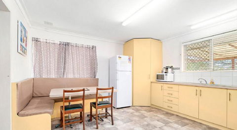 The Bluff Point - Kempsey Accommodation 4