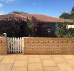 The Bluff Point - Kempsey Accommodation
