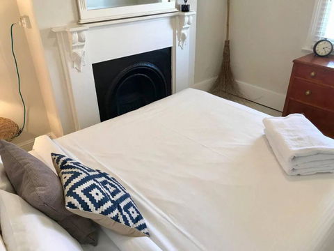 YSG The Edward Townhouse 153 Walk To Town - Kempsey Accommodation 3