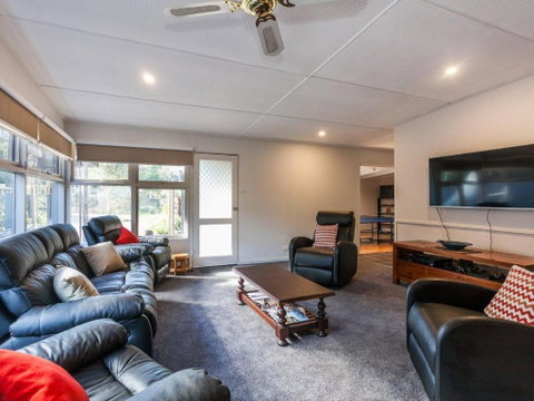 OCEANS 12 ANGLESEA - Kempsey Accommodation 6