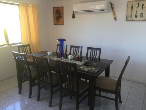 Orana Beach Holiday Home At Boat Habour - Kempsey Accommodation 3