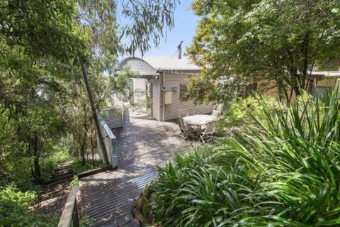 Wye View Architecturally Designed Stunning Views - Kempsey Accommodation 5