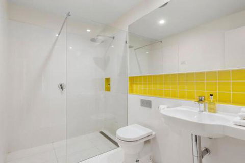 Wye View Architecturally Designed Stunning Views - Kempsey Accommodation 4