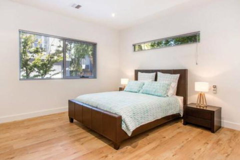 PALM COURT RETREAT MORNINGTON - Kempsey Accommodation 2
