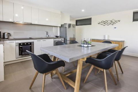 OCEAN BEACH RETREAT SORRENTO - Kempsey Accommodation 4