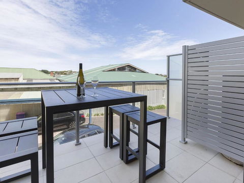 OCEAN BEACH RETREAT SORRENTO - Kempsey Accommodation 2