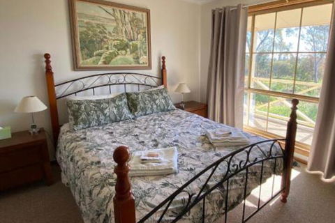 Windmill Cottage - Kempsey Accommodation 4