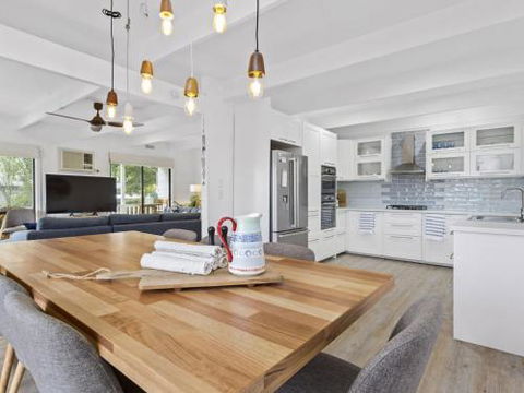 BAYSHORE DROMANA - Kempsey Accommodation 4