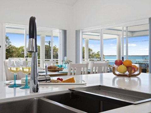 Bay Views Panoramic Jervis Bay Views - Kempsey Accommodation 6