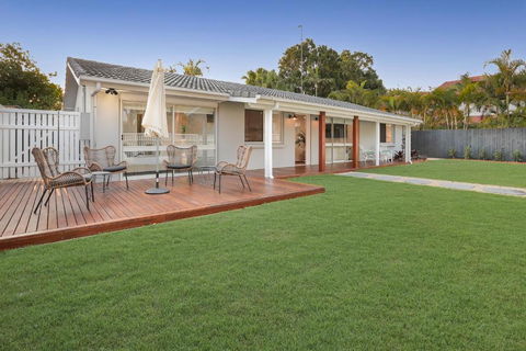 Walk To Hastings Street Noosa Sound - Kempsey Accommodation 5