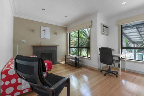 Spacious 3bedrooms Big House@mitcham - Kempsey Accommodation 6