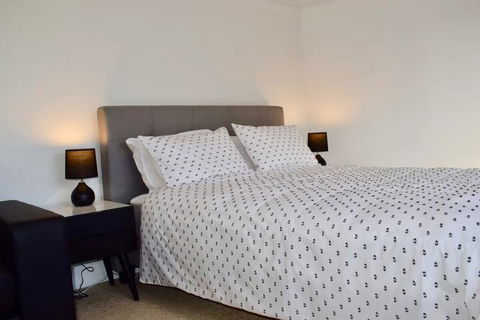 Homy Apartment In Trendy Haberfield - Kempsey Accommodation 1