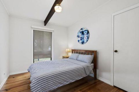 THE BEACH HIVE PET FRIENDLY (OUTSIDE ONLY) INLET SIDE - Kempsey Accommodation 1