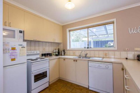 PERFECT On PYMBLE AVE - Kempsey Accommodation 7