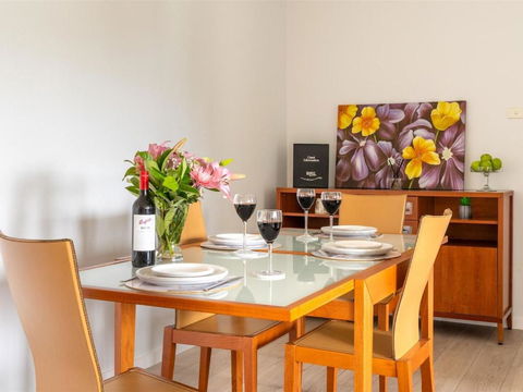 Miami Kiama Couldnt Be Closer To Kiama CBD - Kempsey Accommodation 3