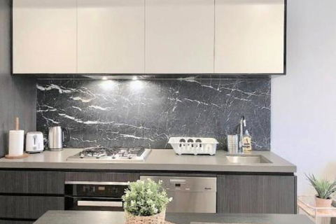 Deluxe Central Park 4B2B APT BoxHill Panorama - Kempsey Accommodation 5
