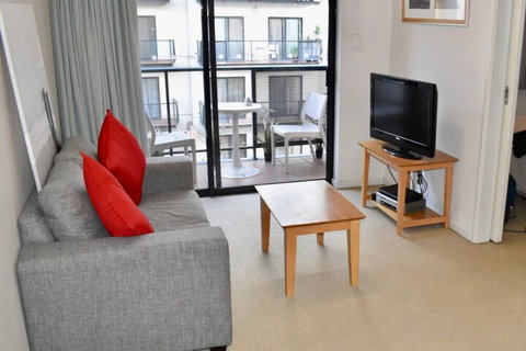 Convenient City Aprt For 2 W / Pool Gym Tennis Court - Kempsey Accommodation 4