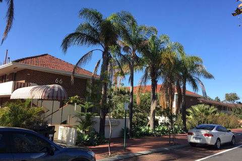B6 Cafes & Restaurants Close To UWA - Kempsey Accommodation 5
