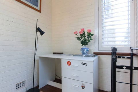 B4 Apartment Close To Perth UWA - Kempsey Accommodation 6