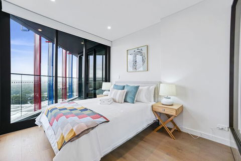 HomeHotel Luxury Apt With Shopping Mall Downstairs - Kempsey Accommodation 5