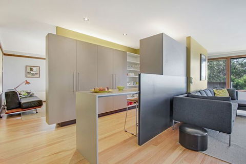 On The Hill At Metung - Kempsey Accommodation 6