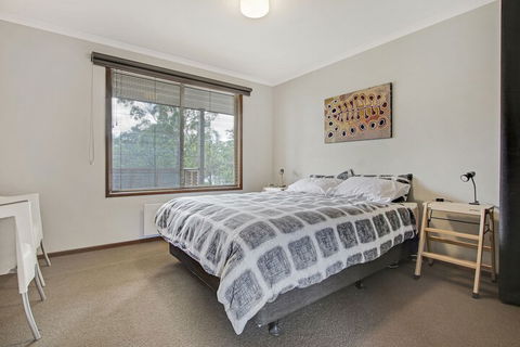 On The Hill At Metung - Kempsey Accommodation 4