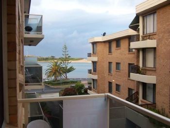 Pacific Court 8 - Kempsey Accommodation 0