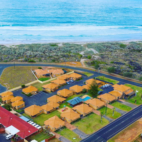 Geraldton's Ocean West - Kempsey Accommodation 0