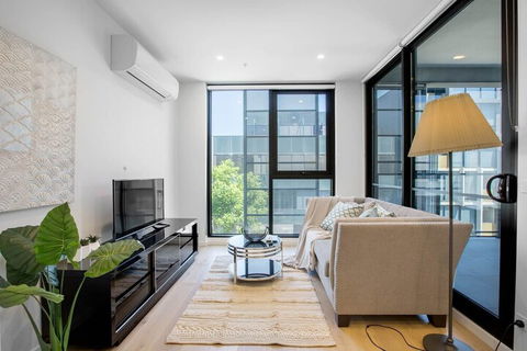 Stunning Bright Apartment At Hawthron/Glenferrie Station - Kempsey Accommodation 7