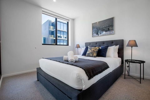 Stunning Bright Apartment At Hawthron/Glenferrie Station - Kempsey Accommodation 3