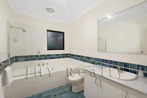 Eagle Vista - Kempsey Accommodation 6