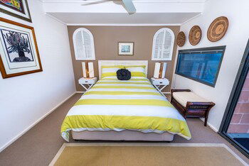 One Mile Ridge 9 / 26 - Kempsey Accommodation 4