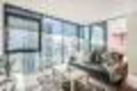 TWIG CBD Water Views - Kempsey Accommodation 2