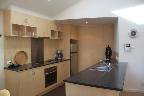SACKVILLE APARTMENT 1 - Kempsey Accommodation 2