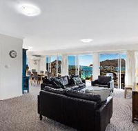 3 Bedroom Apartment Albacore Unit 6 12 Ondine Close - Kempsey Accommodation