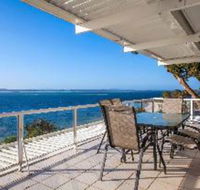 3 Bedroom House Classic View 2 / 49 Victoria Parade FREE WIFI - Kempsey Accommodation