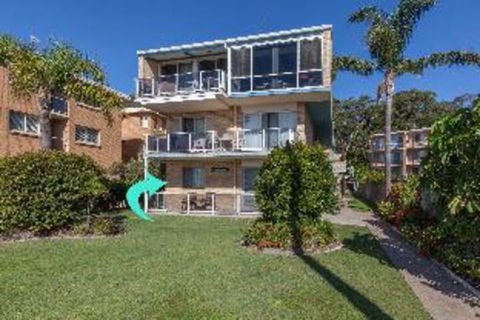 2 Bedroom Apartment Castaways Unit 1 - Kempsey Accommodation 0