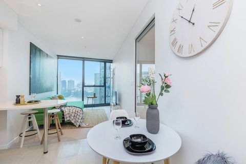 SKY Heart Of BNE City 2bed APT Pool& Gym Qbn222-18 - Kempsey Accommodation 6