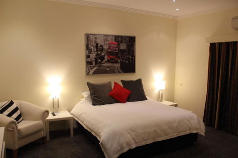 Gundaroo Manor Bed & Breakfast - Kempsey Accommodation 3