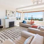 BEACH BELLE MORNINGTON - Kempsey Accommodation 0