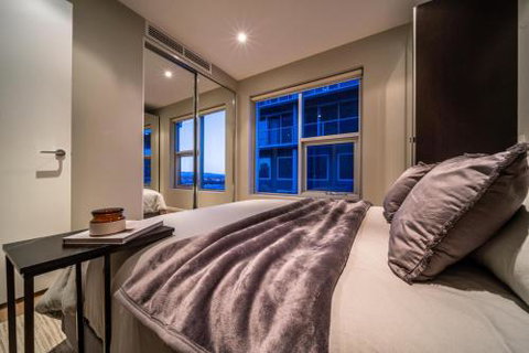 Above The Square On Hindmarsh Pool Gym Carpark - Kempsey Accommodation 4