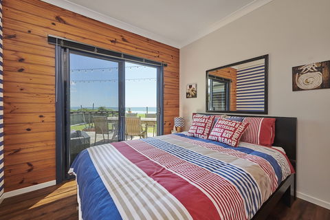 A PERFECT STAY - Belongil On The Beach - Kempsey Accommodation 2