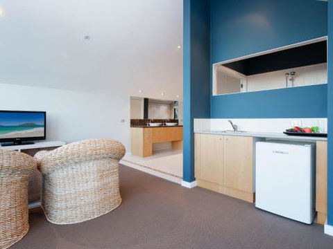 Venabu On Garuwa 20 Garuwa Street Spectacular House With Fabulous Views - Kempsey Accommodation 0