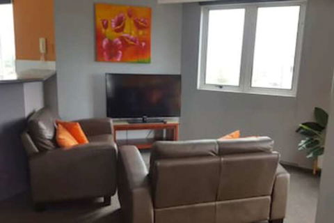 Affordable Unit Minutes To The Heart Of Surfers Paradise - Kempsey Accommodation 0