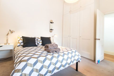 HUNTER In The Heart Of Collingwood Fitzroy - Kempsey Accommodation 3