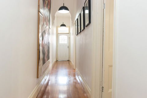 HUNTER In The Heart Of Collingwood Fitzroy - Kempsey Accommodation 1