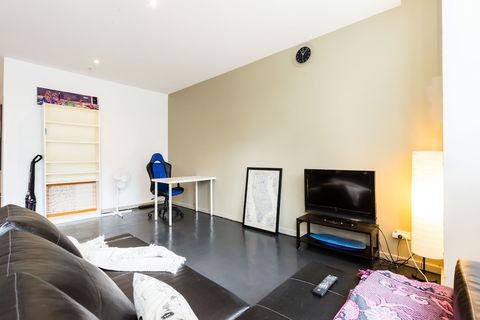 MEGAN, 2BDR Melbourne Apartment - Kempsey Accommodation 2