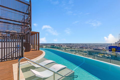 FV Dream 2 BED Apt+ Pool+ Free Parking Qfv211-16 - Kempsey Accommodation 3